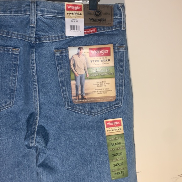 Wrangler Authentic Jeans ‼️ - Picture 4 of 5